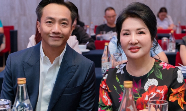 Bà Nguyễn Thị Như Loan trở lại điều hành Quốc Cường Gia Lai:  Cổ phiếu QCG tăng kịch trần