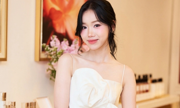 Thu nhập của cô gái vừa được phi công Hà Còi cầu hôn