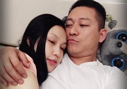 Vợ Tuấn Hưng: 'Nguyện cho con dù ở bất cứ hoàn cảnh nào vẫn chọn tử tế thay vì oán hận'