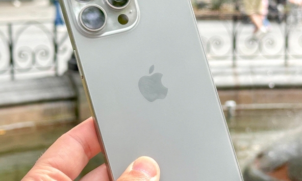 Chiếc iPhone cũ giảm giá gần 17 triệu đồng, đáng mua nhất hiện nay