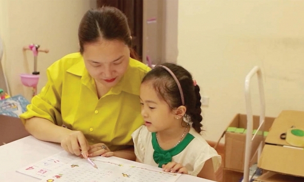 Con học sa sút không phải chuyện một sớm một chiều: 5 dấu hiệu cảnh báo sớm mà bố mẹ dễ bỏ qua