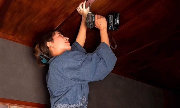 Nữ 'công nhân' hot nhất Nhật Bản, thu hút hàng triệu lượt theo dõi nhờ vóc dáng ấn tượng