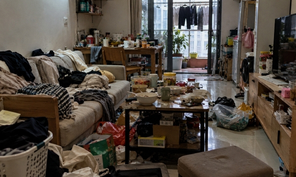 Ông bà dặn: 'Đồ vỡ không giữ, đồ hỏng không ôm' - 4 thứ càng tiếc càng rác nhà, hại thân