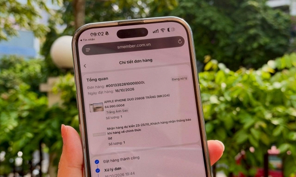 Những chiếc iPhone Duo trả hàng 23/10 đã được bán chênh tới 20 triệu đồng
