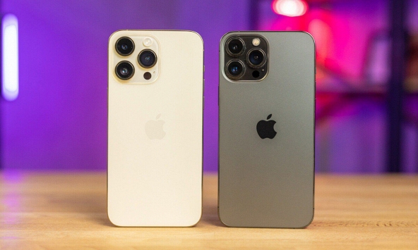2 chiếc iPhone giảm hơn 20 triệu đồng kể từ khi ra mắt