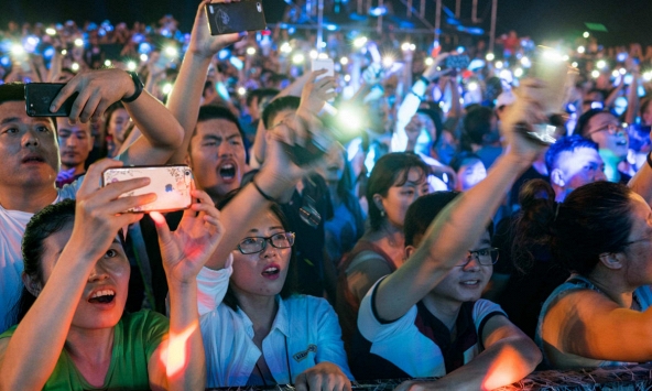 3 đêm hút gần 5 nghìn tỷ, 1 đồng vé kéo theo 5 đồng chi tiêu: 'Kinh tế concert' viết lại bản đồ tiêu dùng châu Á như thế nào?