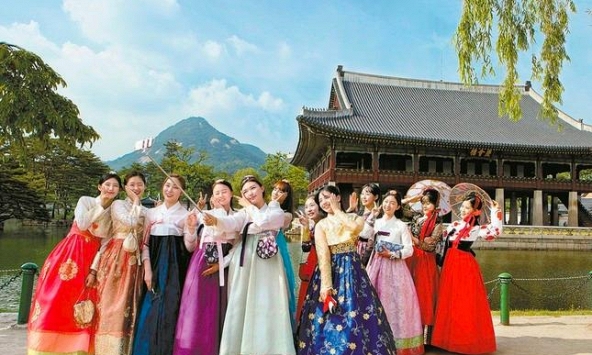 Tin cực vui: Khách Việt có thể xin visa Hàn Quốc lên đến 10 năm, điều kiện ra sao?