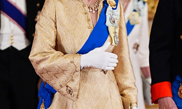 Vương nữ Anne “vượt mặt” vợ chồng William - Kate