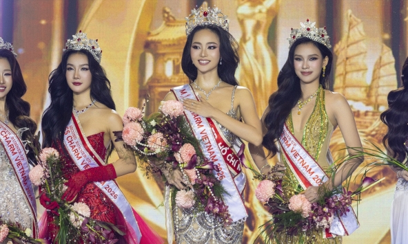 Tân Miss Charm Vietnam 2026 Trà My: Cao 1m77, du học sinh RMIT, thí sinh duy nhất ứng xử song ngữ trong Top 5