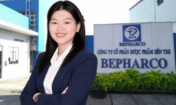 Chân dung cô gái sinh năm 2002 trở thành Tổng giám đốc Dược phẩm Bến Tre chỉ sau 2 tháng gia nhập công ty