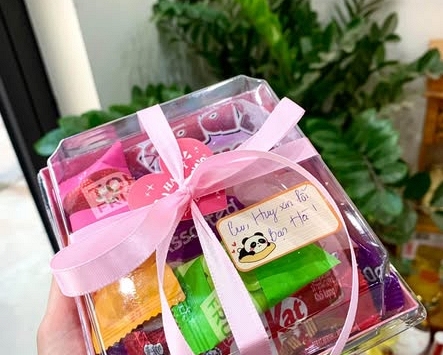 Cô giáo thông báo con trai đánh bạn ở lớp và pha xử lý của người mẹ khiến hội phụ huynh thi nhau khen EQ cao