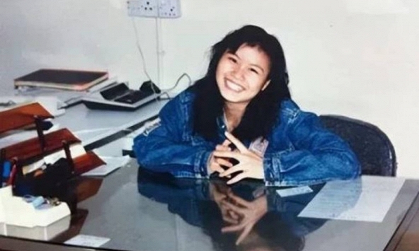 16 tuổi bỏ học làm công nhân kiếm 26 nghìn/ngày, 40 năm sau trở thành “phú bà” sở hữu 426 nghìn tỷ đồng