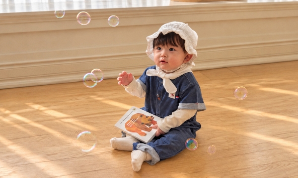 Em bé được các cụ khen “có phúc” thường có những đặc điểm này