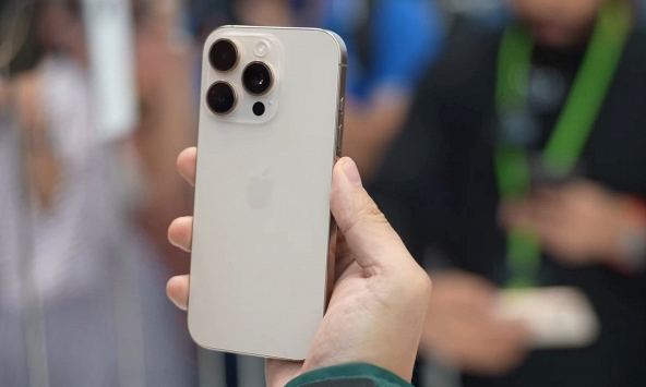 iPhone 16 Pro Max cũ đã giảm hơn 10 triệu đồng