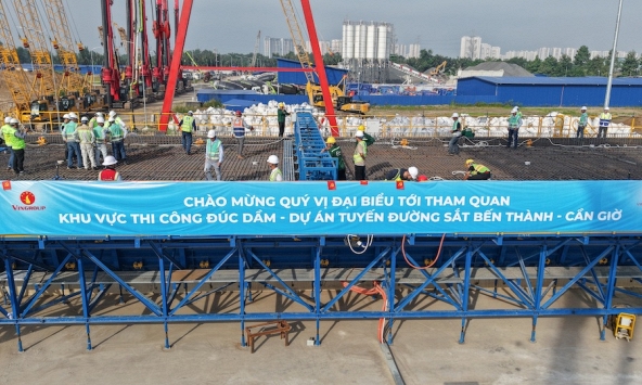 Thi công đồng loạt đường sắt Bến Thành - Cần Giờ: 10.000 nhân lực tăng tốc cho mốc vận hành 2029