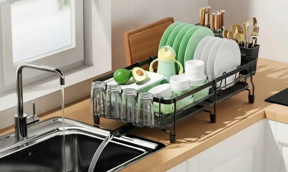 Vì sao nhiều gia đình không còn đặt giá úp bát trên mặt bếp? 2 vị trí khác giúp căn bếp gọn hơn
