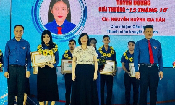 Nguyễn Huỳnh Gia Hân – Từ giảng đường đến những dự án vì cộng đồng