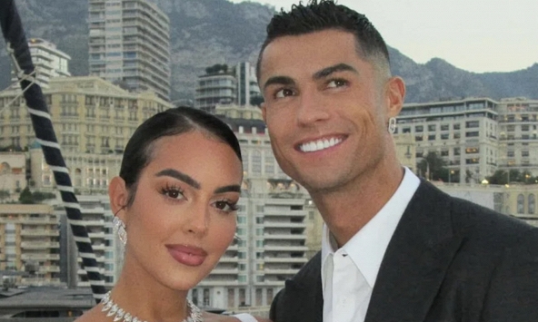 Đám cưới 'kín như bưng' của Cristiano Ronaldo và Georgina: Chỉ 4 nhân chứng, 5 người con tham dự và bản thỏa thuận tiền hôn nhân đặc biệt