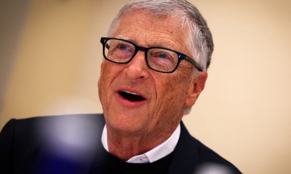 Tỷ phú Bill Gates đưa ra cảnh báo về AI: Hàng loạt công việc có thể biến mất trong 10 năm tới
