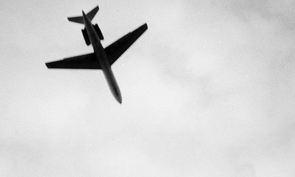 Bí ẩn chiếc máy bay Boeing 727 biến mất không dấu vết lúc hoàng hôn: 23 năm vẫn chưa rõ tung tích