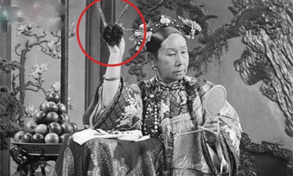 Bí mật khủng khiếp giấu trong móng tay của Từ Hi Thái hậu