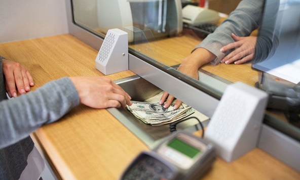 Không cần thẻ hay mã PIN, kẻ trộm ngang nhiên đến ngân hàng vẫn rút được tiền từ tài khoản nạn nhân dễ dàng 