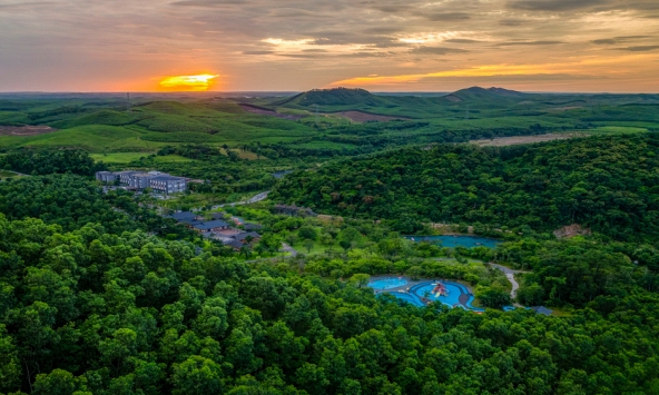 Việt Nam có 1 nơi 'nóng' 105 độ C được xác lập kỷ lục, người dân mang trứng luộc ngay tại chỗ