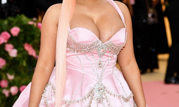 Nữ nghệ sĩ bị Met Gala cấm cửa: Từng khuynh đảo thế giới nay hết thời, bị giới giải trí xa lánh 