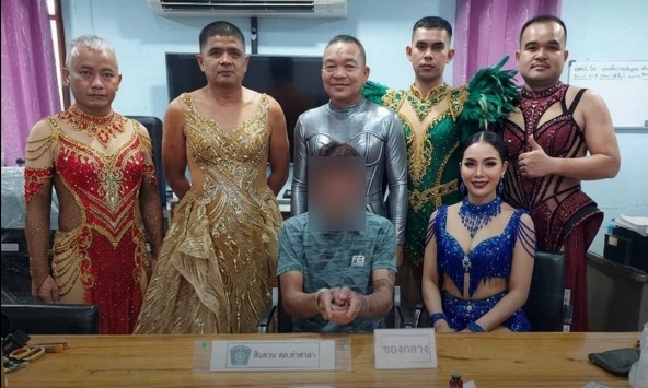 Cảnh sát Thái Lan cải trang thành vũ công để vây bắt tội phạm ma tuý
