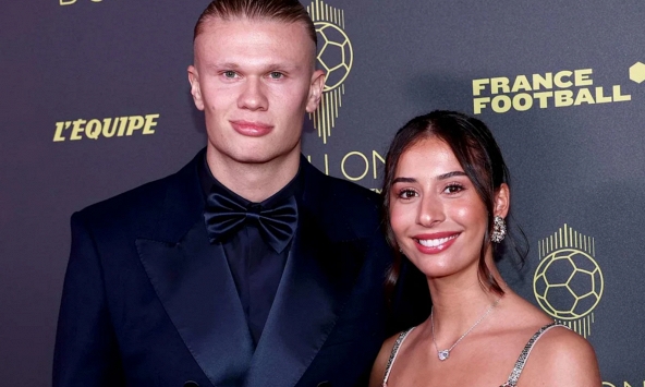 Bạn gái “thanh mai trúc mã” của Erling Haaland là ai?