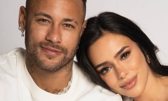 Bạn gái của Neymar là ai?