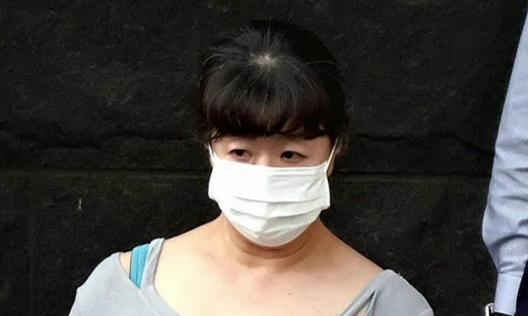 Nữ y tá bị cáo buộc pha chất thải vào trong ống truyền để sát hại bệnh nhân