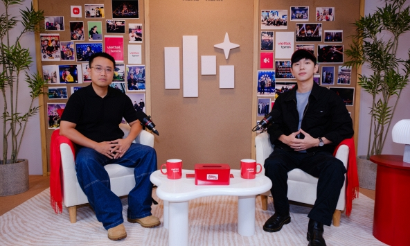 Cặp BLV Esports đình đám Việt Nam lần đầu hé lộ mối quan hệ ngoài đời: Từng bị chính thần tượng đánh trượt casting, giờ thân như người nhà