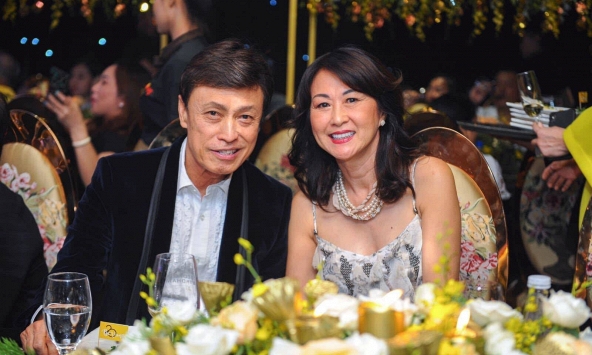 Ca sĩ Tuấn Ngọc đã ly hôn ở tuổi 78