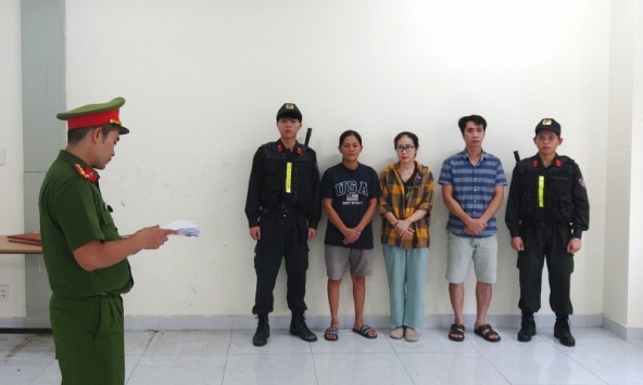 Nóng: Triệt phá đường dây mua bán thạch tín, bắt Võ Thị Thu Oanh và 2 đối tượng 