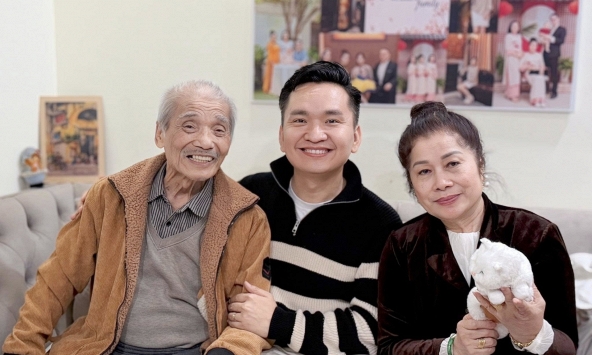 3 người bị ung thư trong một khung hình: NSND di căn vào xương vẫn lạc quan