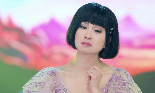 Hà Phương lên tiếng thông tin tỷ phú Chính Chu cấm đi hát: 'Mình có điều kiện mới có quyền lựa chọn'