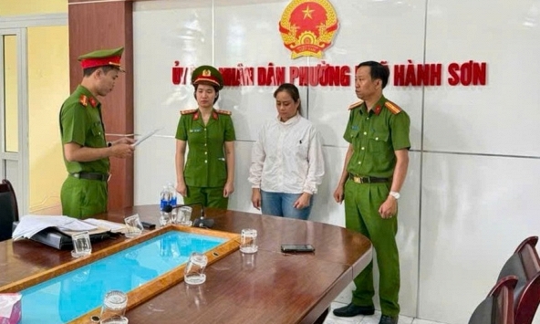 Thi hành lệnh bắt, khám xét chỗ ở chủ đất Lê Thị Thanh Nhàn 