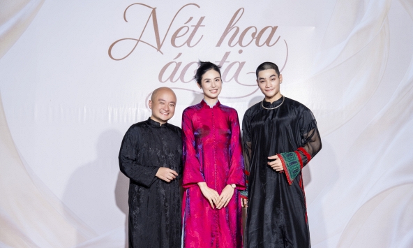 Triển lãm “Nét họa áo ta” của NTK Cao Minh Tiến quy tụ nhiều nghệ sĩ Việt đình đám