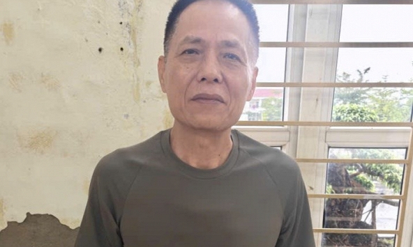 Thi hành bắt tạm giam giám đốc BQL dự án Tạ Tòng Đông