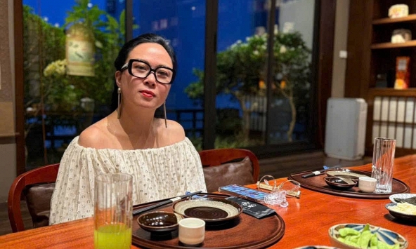 Nữ đại gia là vợ cũ Quách Ngọc Ngoan tuyên bố chọn người yêu SN 7X