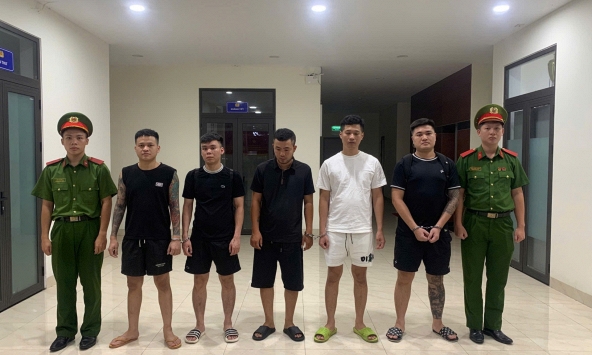 3 tổ công tác bắt giữ Nguyễn Hà Hiền và 7 đối tượng, thu 45 điện thoại, 12 thẻ ATM...