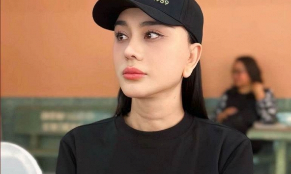 Loạt sao Việt chia buồn với ca sĩ Lâm Khánh Chi