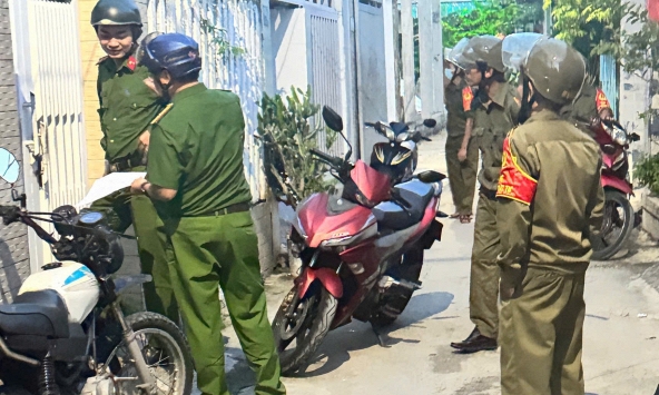 Huy động 100% cán bộ, cảnh sát khu vực kiểm tra 43 trường hợp