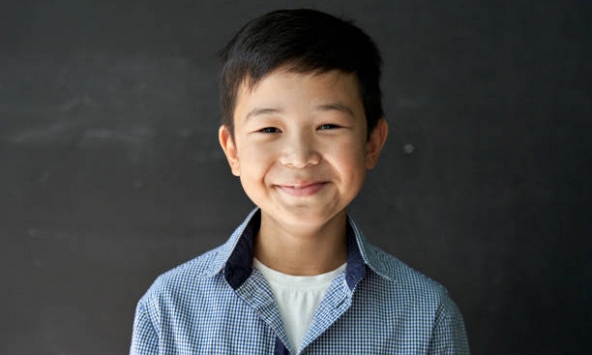 Những đứa trẻ có 'vận may' thường sở hữu 4 đặc điểm chính trên khuôn mặt, rất ít trẻ em có tất cả