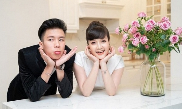 Vân Dung tiết lộ 1 việc luôn làm đầu tiên sau khi về nhà: Bảo sao con trai luôn hiểu chuyện và tâm huyết với nghề thế này!