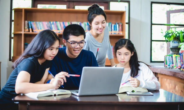 Vừa bị 1 'cá mập' chê 'chất xám thấp', nhưng ngành nghề này được rất nhiều trường top đầu đào tạo: Lương khủng lại không lo thất nghiệp