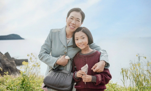 Một câu trong Khi Cuộc Đời Cho Bạn Quả Quýt khiến tôi suy nghĩ rất lâu: Cha mẹ nuôi con nhưng khó nhận được sự báo đáp như kỳ vọng