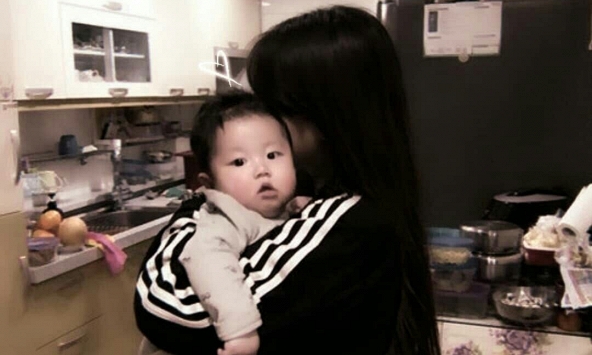 'Sao phải khổ thế? Sao không thế này? Sao không thế kia?': Tưởng rằng quan tâm nhưng lại là những câu hỏi mà chẳng 1 mẹ bỉm nào muốn nghe!