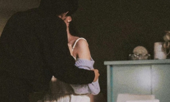 Khi đàn ông nói thật trên giường ngủ, phụ nữ mới hiểu mình đã ngây thơ thế nào!